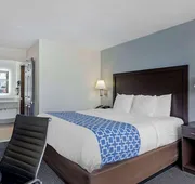 Suburban Studios Verona - Staunton North hotel detail image 3