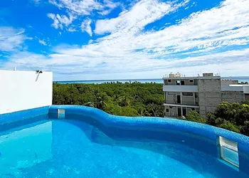 OYO La Cultura Suites hotel thumbnail 4