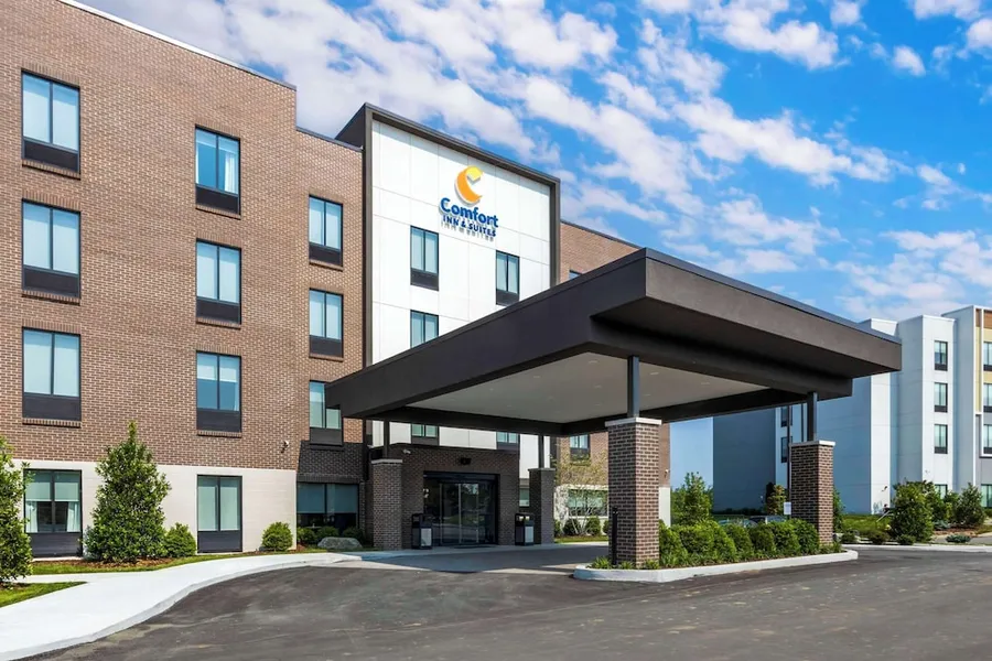 Comfort Inn & Suites Gallatin - Nashville Metro hotel detail image 2