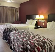 Travelodge by Wyndham Holland/Toledo hotel detail image 4
