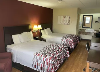 Travelodge by Wyndham Holland/Toledo hotel thumbnail 8