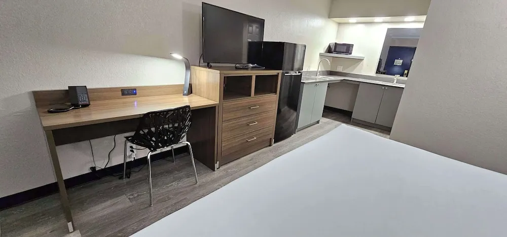 SureStay Studio by Best Western Victoria hotel detail image 2