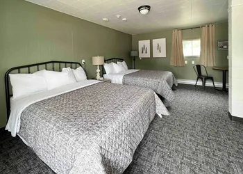 The Trail Inn - Melita, Manitoba - HWY 83/ HWY 3 hotel thumbnail 6