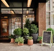 Romer Hell's Kitchen hotel detail image 3