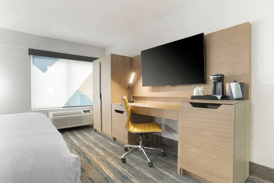 Best Western Plus Mobile Inn & Suites hotel detail image 6