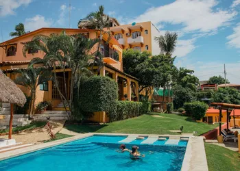 Grand Casalet hotel thumbnail 2