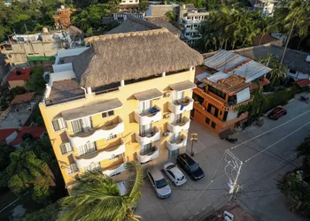 Grand Casalet hotel thumbnail 3