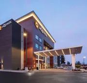 La Quinta Inn & Suites by Wyndham Centralia hotel detail image 4