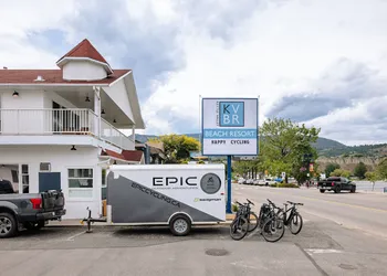 Kettle Valley Beach Resort hotel thumbnail 5