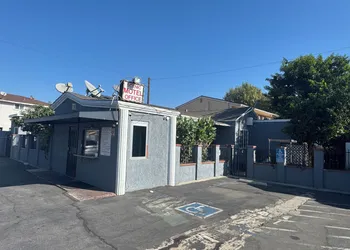 Scenic Motel hotel thumbnail 3