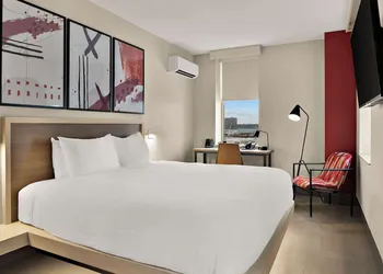 CityFlatsHotel - Port Huron an Ascend Collection Hotel hotel thumbnail 7