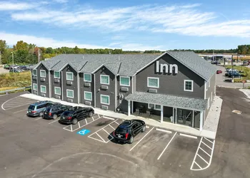 Holmes Suites Inn Columbus Pataskala - I-70 East hotel thumbnail 7