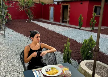 Posada Independencia hotel thumbnail 3