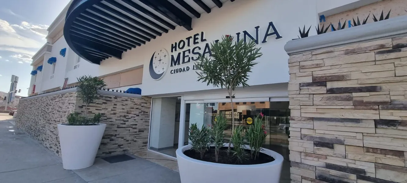 Hotel Mesaluna Short & Long Stay hotel detail image 2