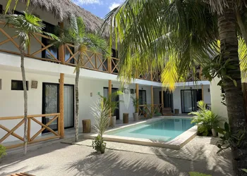 Casa Baloo hotel thumbnail 2