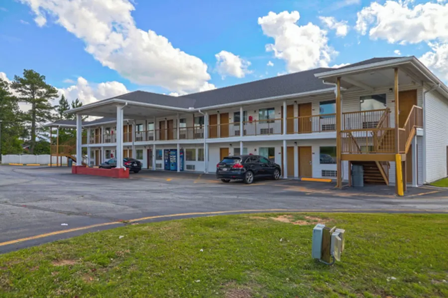 Economy Inn Ashburn GA I-75 hotel detail image 2