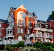 Niagara Grandview Boutique hotel hotel detail image 4