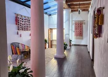 Suites del Barrio Hotel hotel thumbnail 2