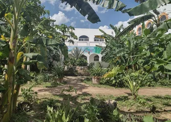 Coco Resort hotel thumbnail 5
