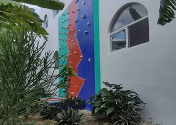 Coco Resort hotel thumbnail 8