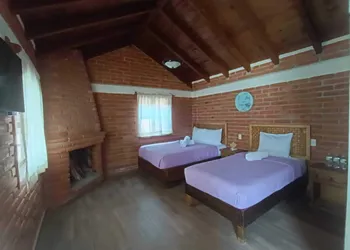 Rinconada Los Robles hotel thumbnail 3