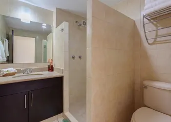 Condo Dora by TRVL2HM hotel thumbnail 3