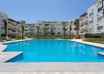 Condo Dora by TRVL2HM hotel thumbnail 4
