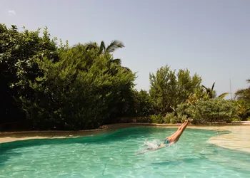 Club de Patos hotel thumbnail 2