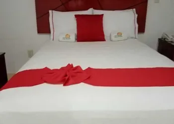 Hotel Villa Esmeralda hotel thumbnail 7