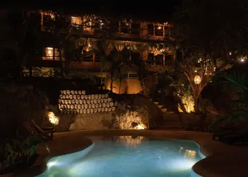Cocos Hotel hotel thumbnail 2