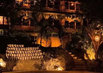 Cocos Hotel hotel thumbnail 5