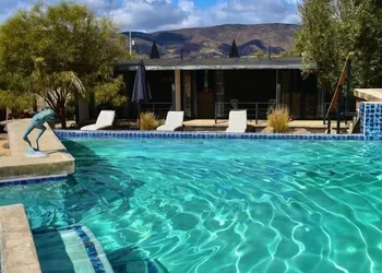 Finca Cazosa hotel thumbnail 5