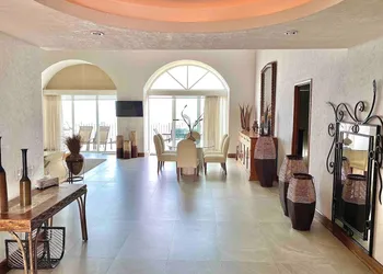 Condo Porto By Trvl2hm hotel thumbnail 2