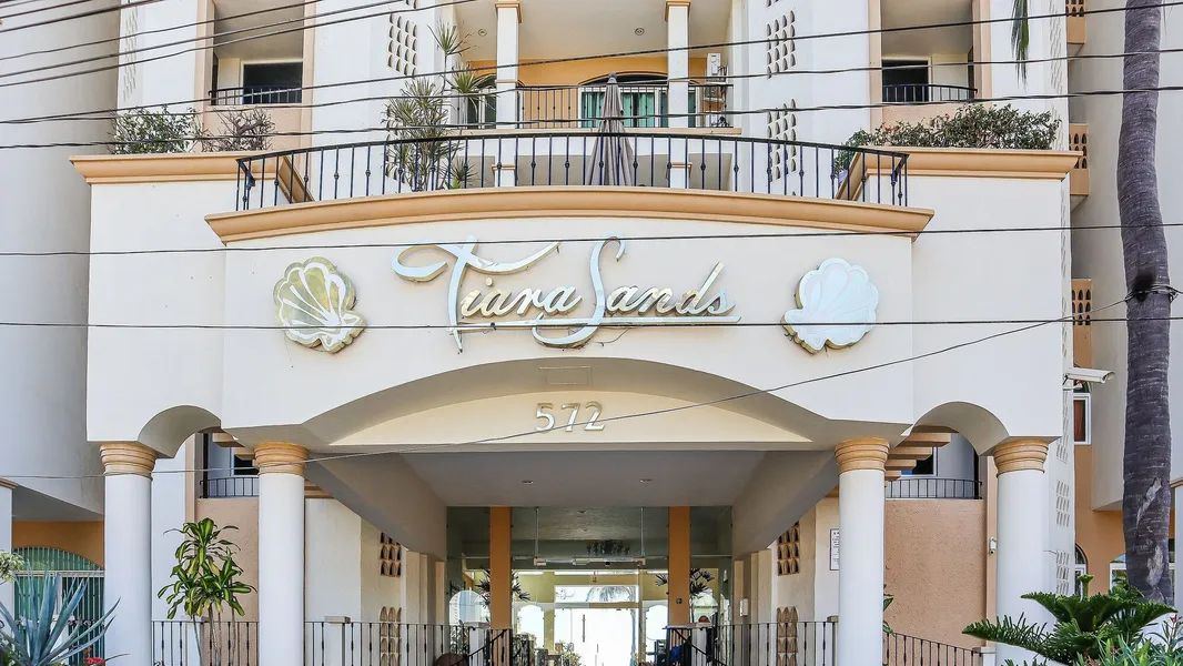 Tiara Sands condo excelente ubicación hotel detail image 2