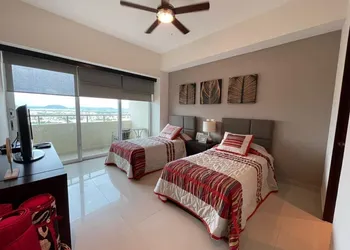 Gavias Golden Shore hotel thumbnail 8