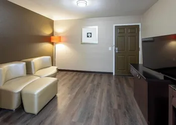 GrandStay Hotel & Suites - Waunakee hotel thumbnail 5