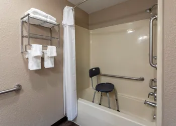 GrandStay Hotel & Suites - Waunakee hotel thumbnail 8