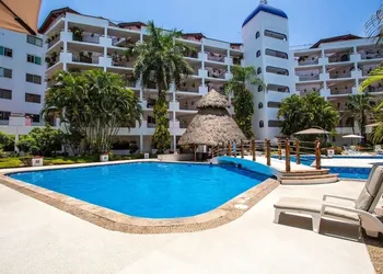 Condo Mr By Trvl2hm hotel thumbnail 5