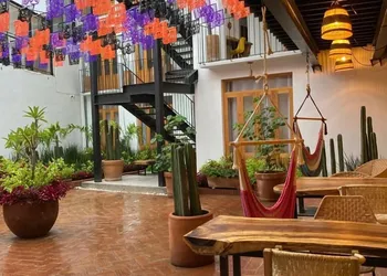 Santa Cecilia Hotel hotel thumbnail 5