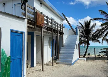 Pronoia Casa de Playa hotel thumbnail 4