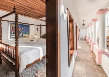 Hotel La Casa de las Sirenas hotel thumbnail 6