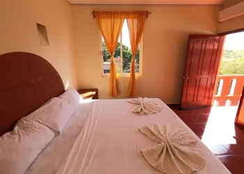 Hotel La Gloria hotel thumbnail 6