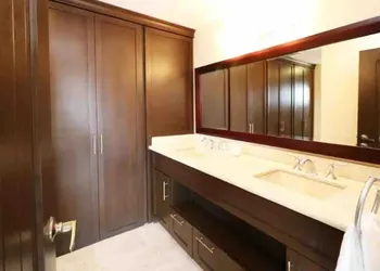 Condos SMR hotel thumbnail 3