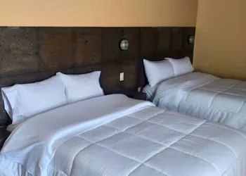 Hotel Oxi hotel thumbnail 2
