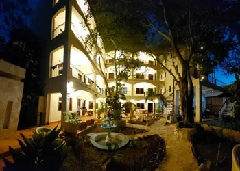 hotel y hostal nojoch che hotel thumbnail 2