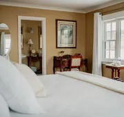 Upper Rideau Bed & Breakfast hotel detail image 7