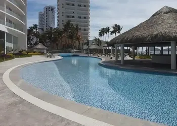 Condos CAM hotel thumbnail 5