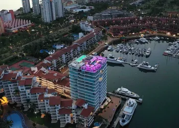 Condo Nautico By Trvl2hm hotel thumbnail 7