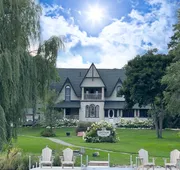 The Saucy Willow Inn and Cottages hotel detail image 3