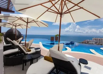 Condominios 180PR hotel thumbnail 4